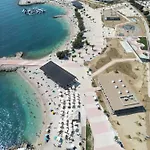דירה Seaside Apartments, Znjan