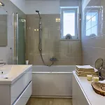 Seaside Apartments, Znjan * ספליט