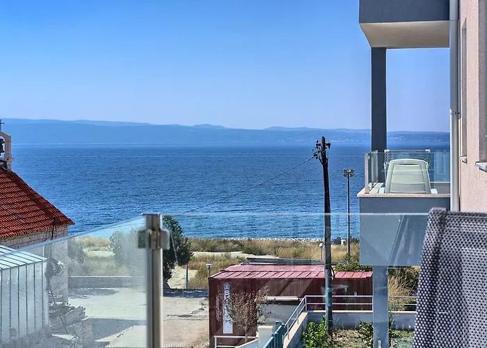 Seaside Apartments, Znjan 아파트 *