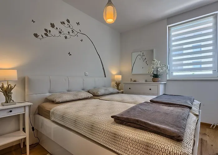 Seaside Apartments, Znjan 아파트 스플리트