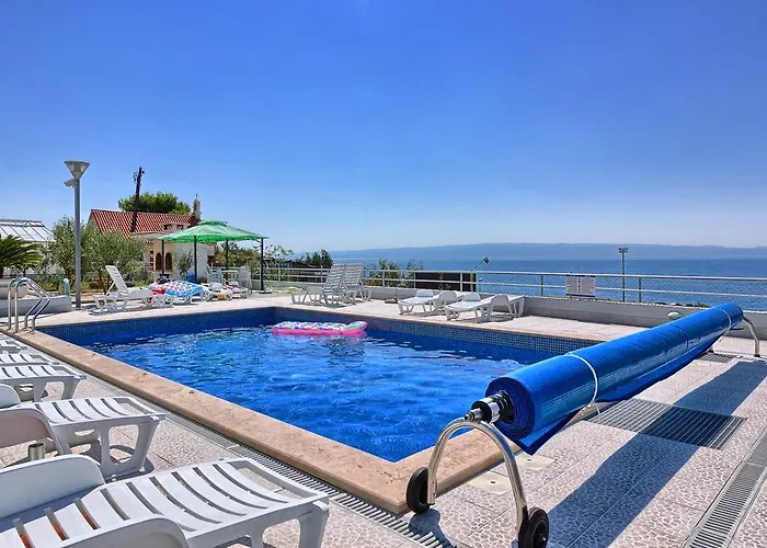 아파트 Seaside Apartments, Znjan