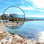 Seaside Apartments, Znjan *